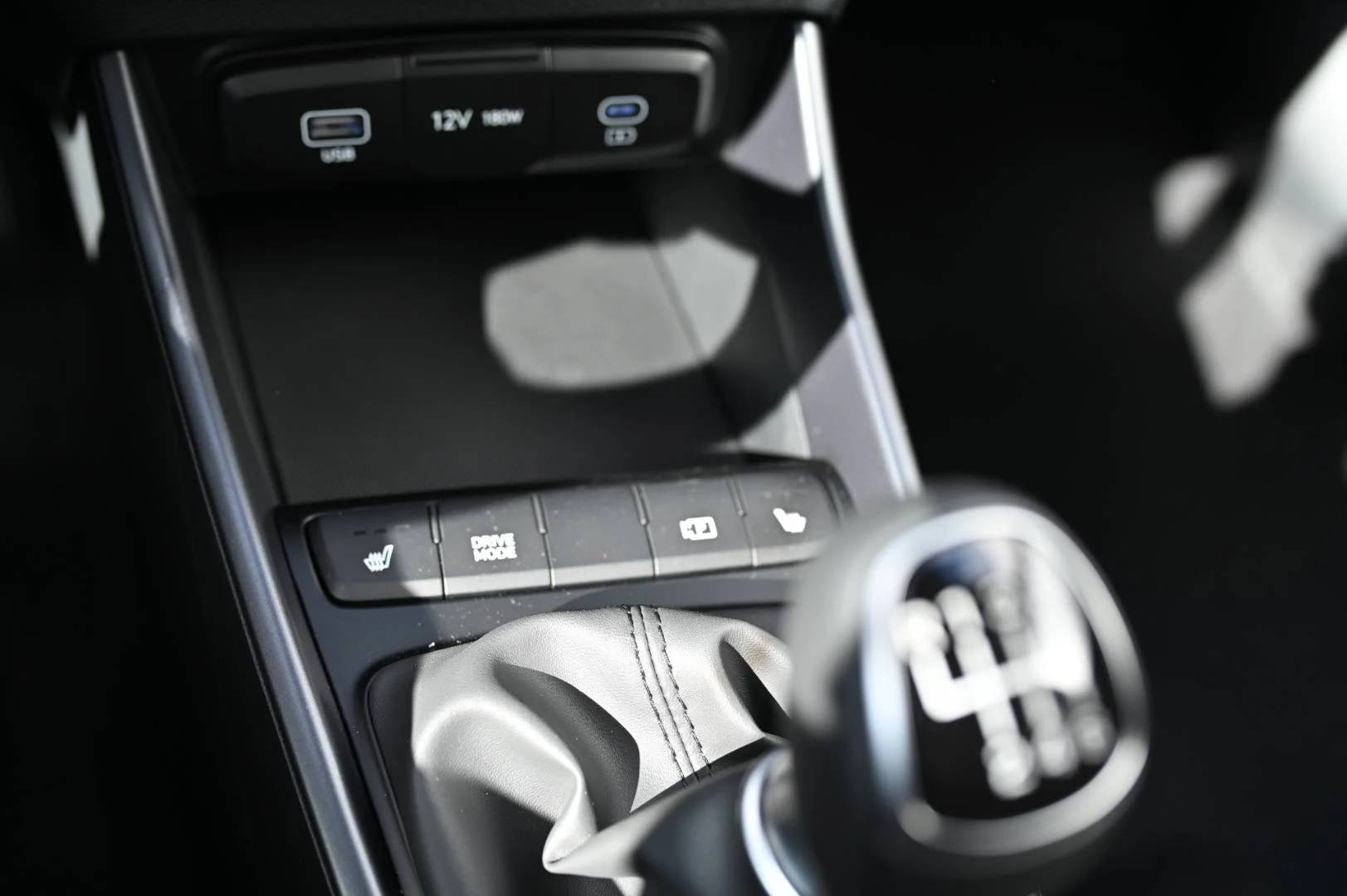 Hyundai i20 1.0 T-GDi Black Edition | Begam Trnava