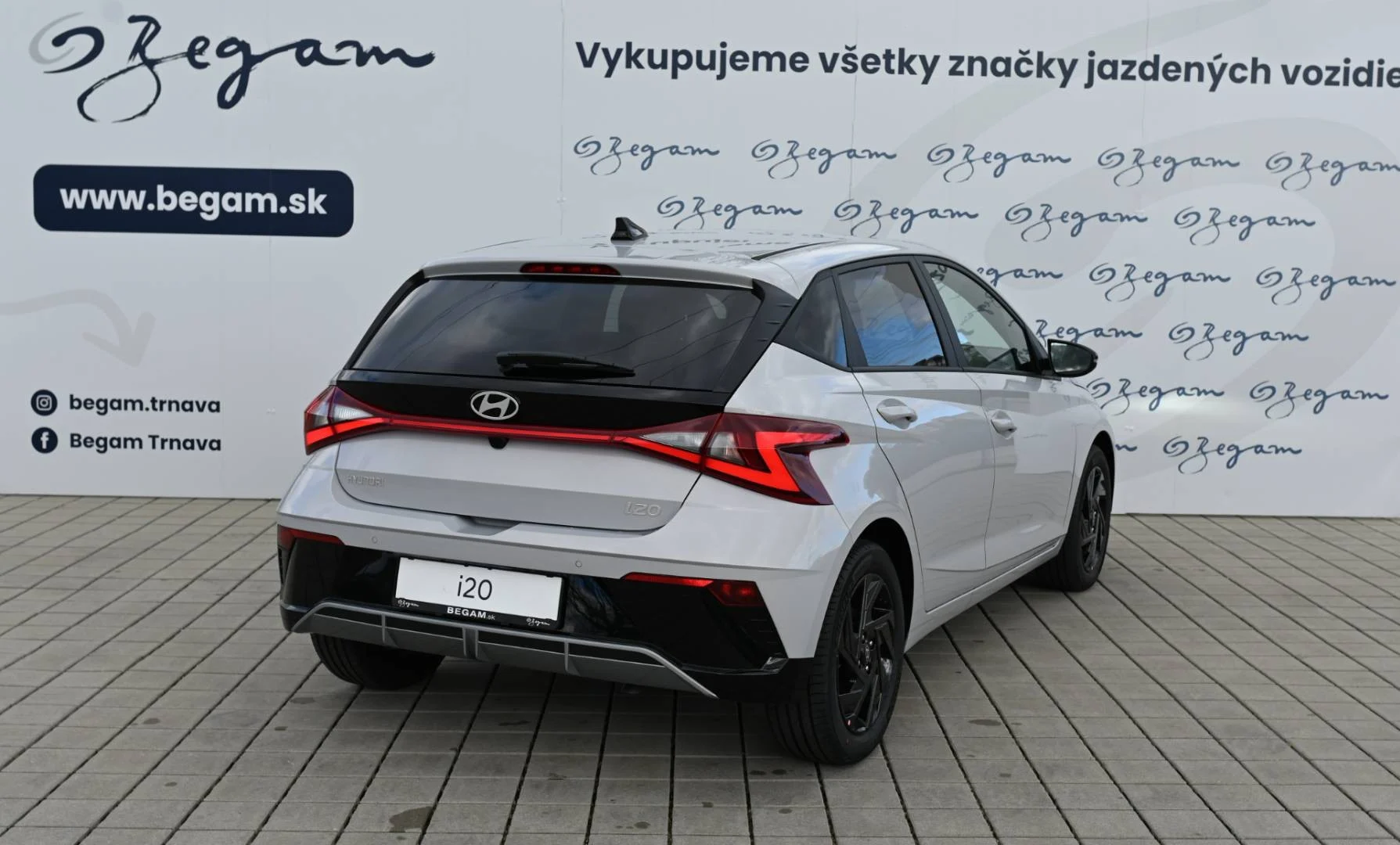 Hyundai i20 1.0 T-GDi Black Edition | Begam Trnava