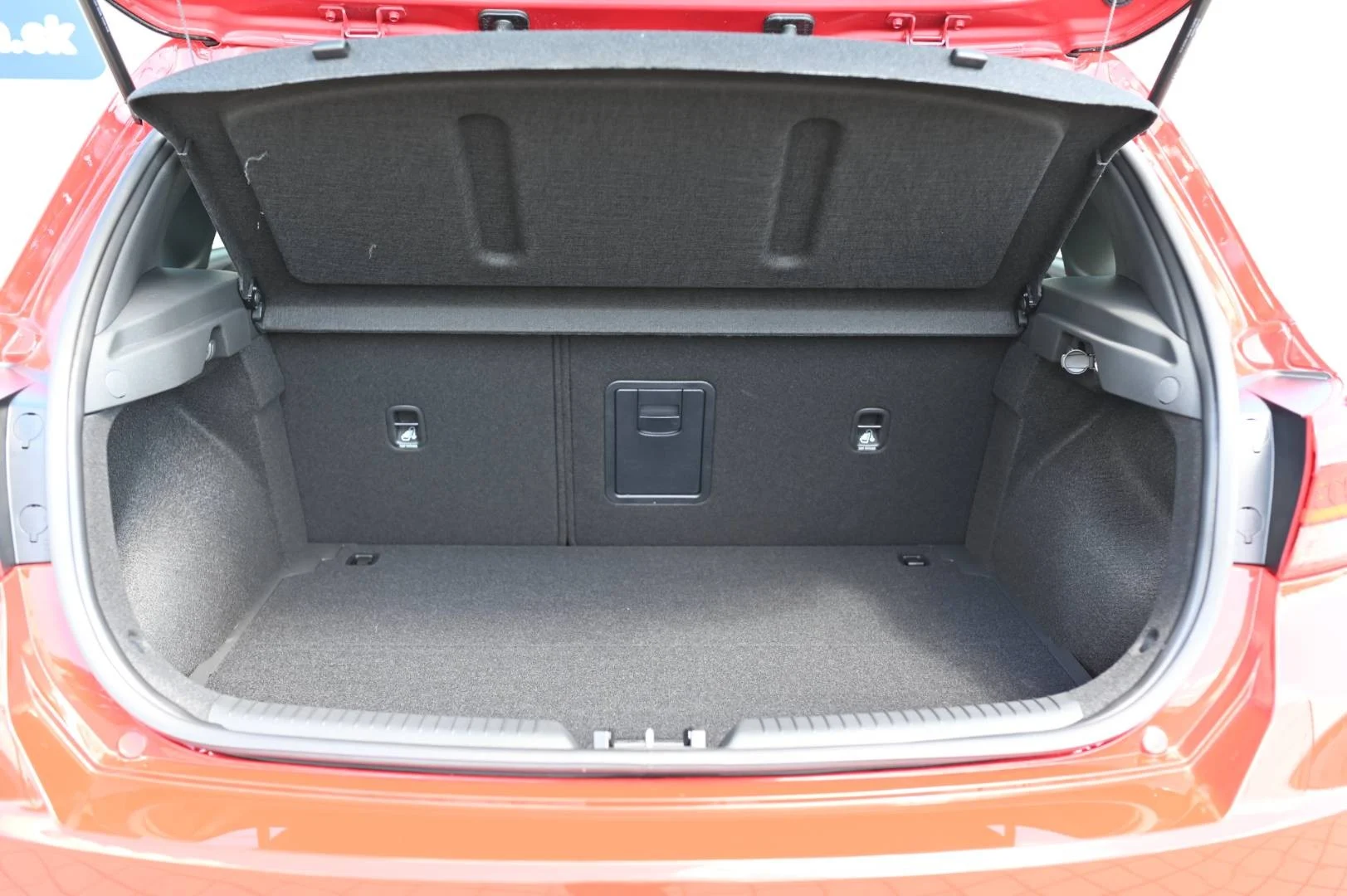 Hyundai i30 1.0 T-GDi FAMILY 6MT MY26 | Begam Trnava