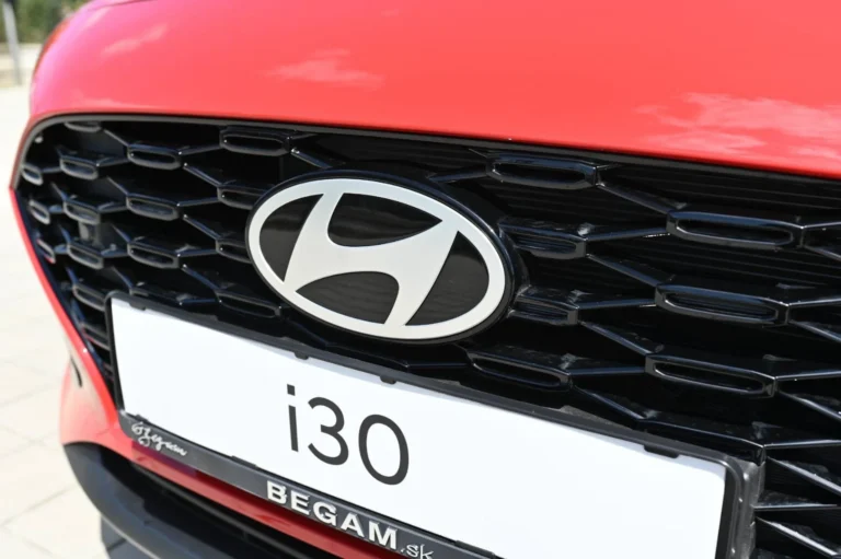 Hyundai i30 1.0 T-GDi FAMILY 6MT MY26 | Begam Trnava