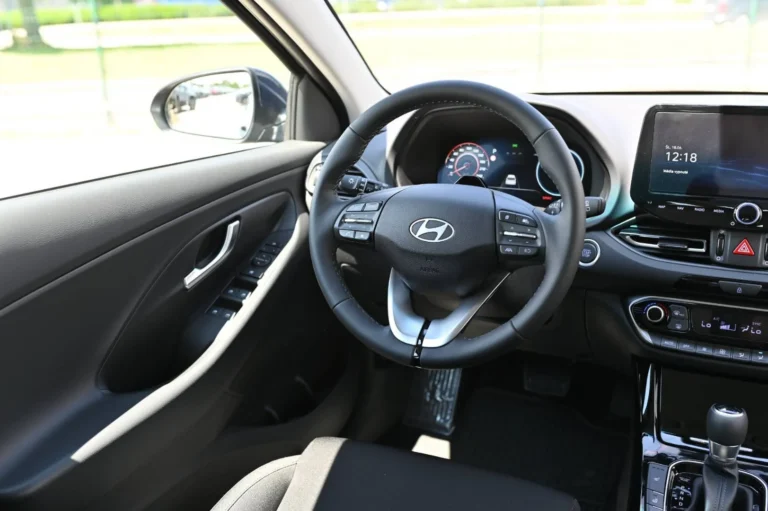 Hyundai i30 1.6 T-GDi FAMILY 7DCT MY26 | Begam Trnava