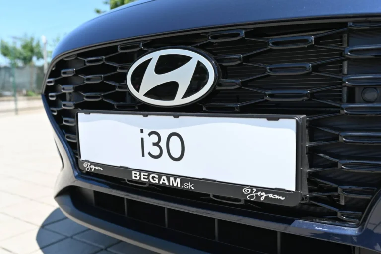 Hyundai i30 1.6 T-GDi FAMILY 7DCT MY26 | Begam Trnava