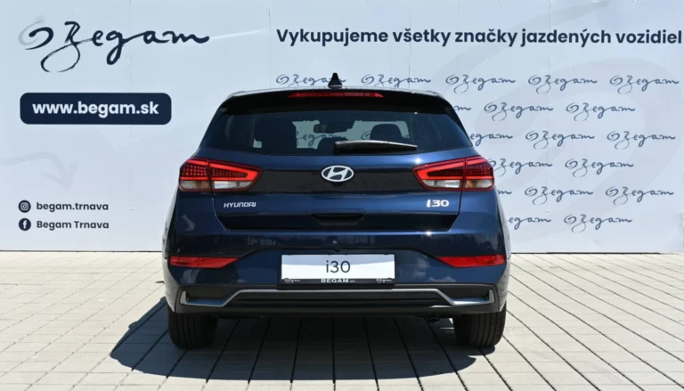 Hyundai i30 1.6 T-GDi FAMILY 7DCT MY26 | Begam Trnava