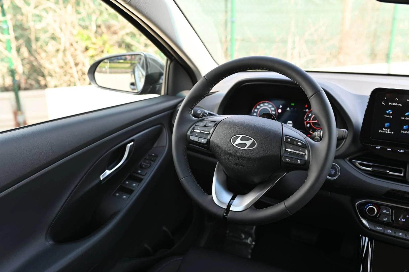 Hyundai i30 CW i30WGN 1.6 T-GDi STYLE 7DCT MY26 | Begam Trnava