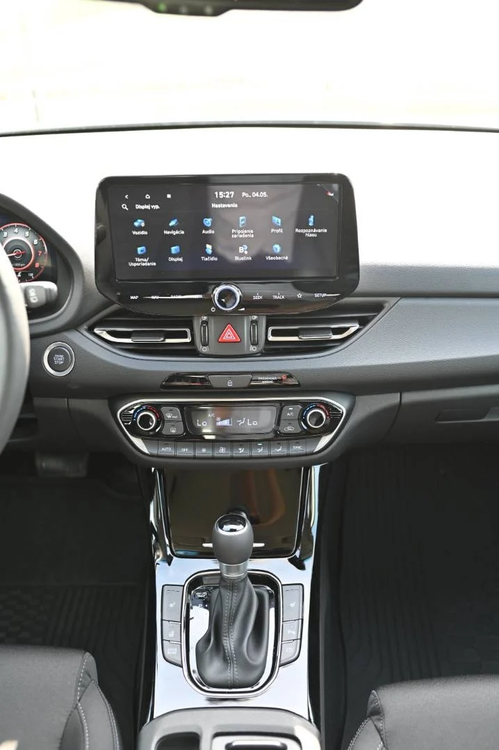 Hyundai i30 CW i30WGN 1.6 T-GDi STYLE 7DCT MY26 | Begam Trnava