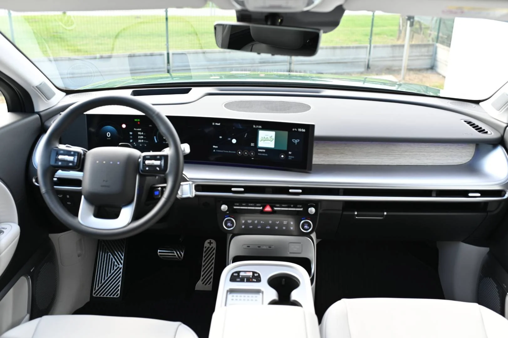 Hyundai Ioniq 9 7S Premium 4x4 BEV 110kWh 226kW | Begam Trnava
