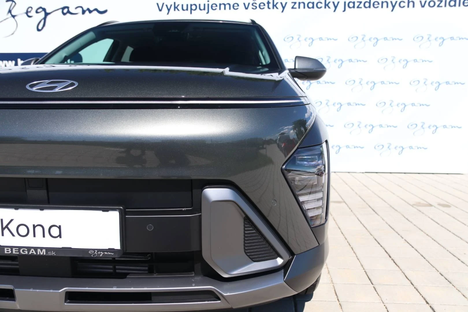 Hyundai Kona 1.0 T-GDi Family | Begam Trnava