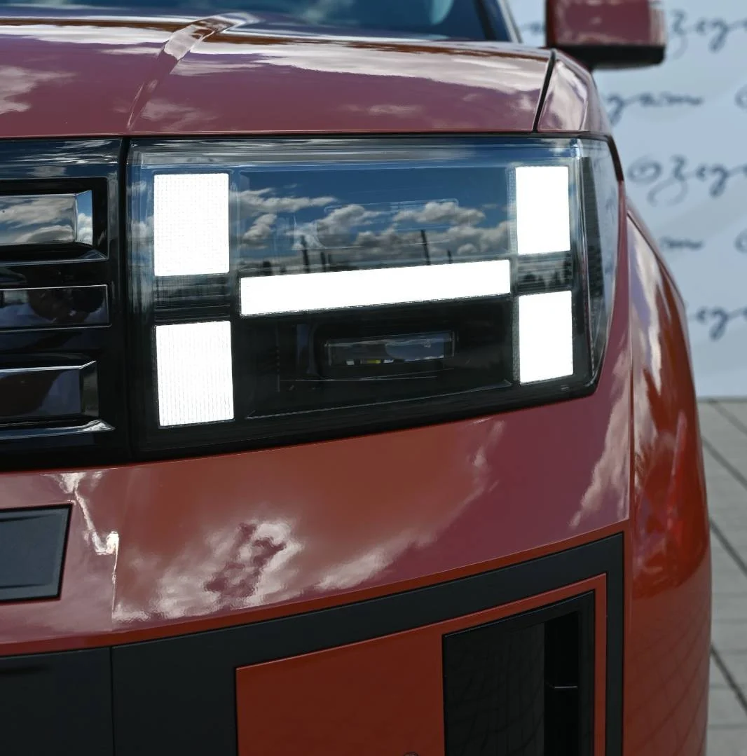 Hyundai Santa Fe PREMIUM 5S 4X4 1,6T-GDi HEV MY2025 | Begam Trnava