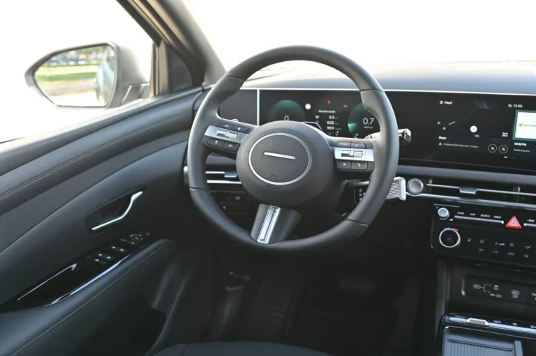 Hyundai Tucson NX4 Black Line 1.6T-GDi, 110kW, 7DCT MY27 | Begam Trnava