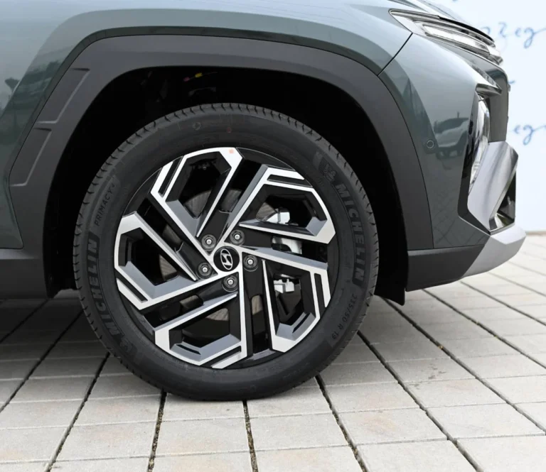 Hyundai Tucson NX4 Premium 1.6T-GDi, 132kW, 4x4, 7DCT MY27 | Begam Trnava