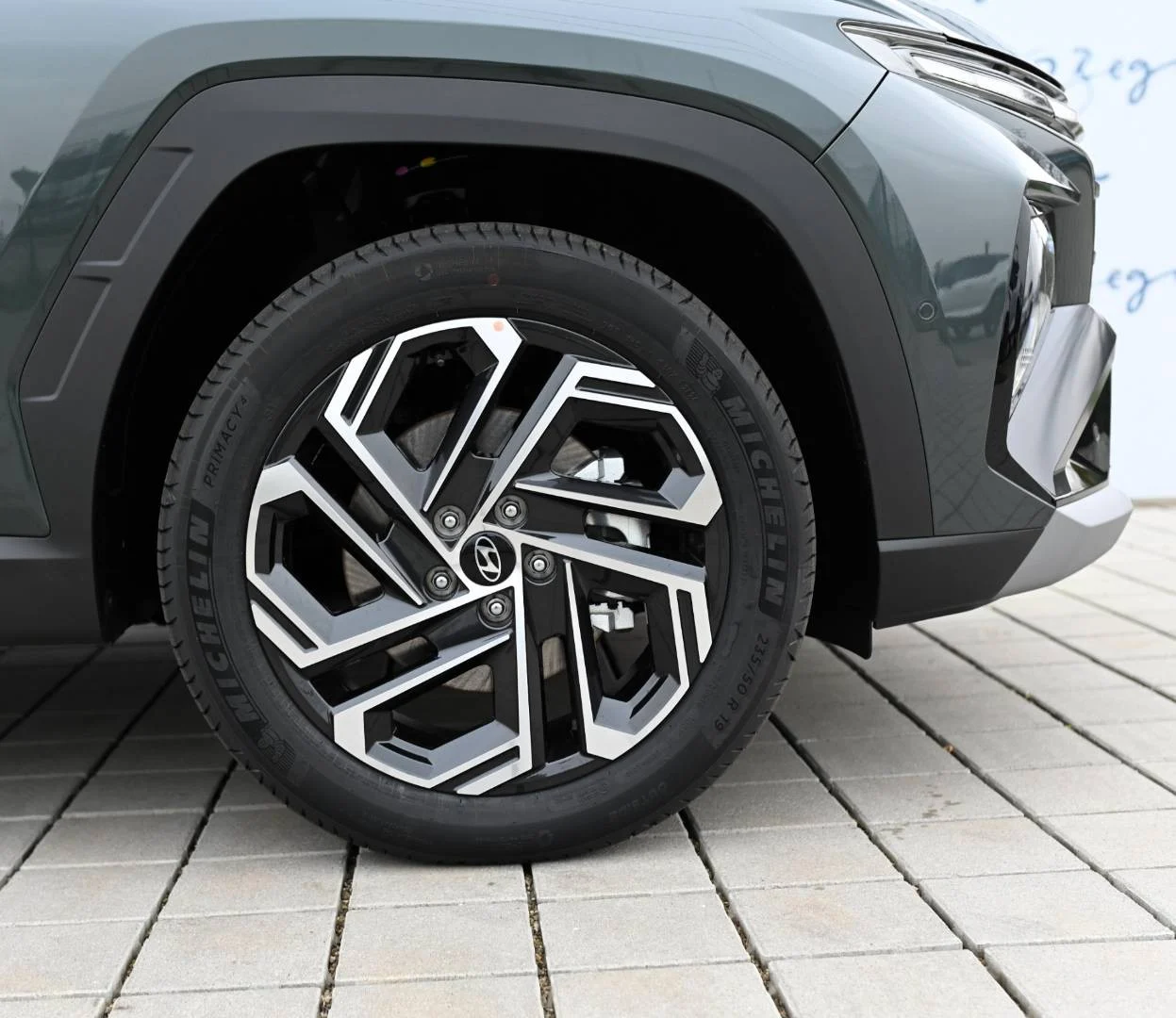 Hyundai Tucson NX4 Premium 1.6T-GDi, 132kW, 4x4, 7DCT MY27 | Begam Trnava