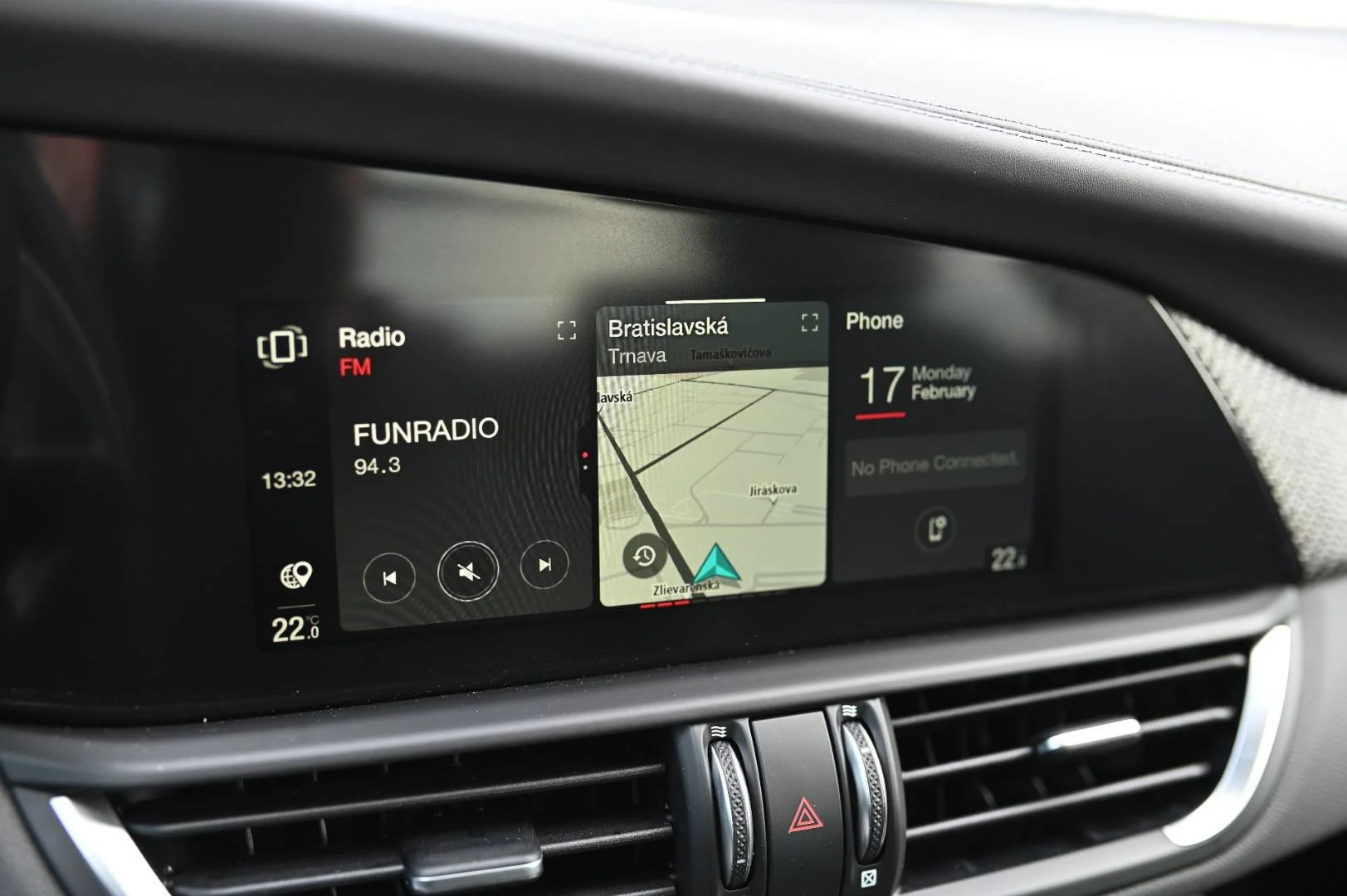 Alfa Romeo Giulia Quadrifoglio 2.9 V6 Bi-Turbo AT | Begam Trnava