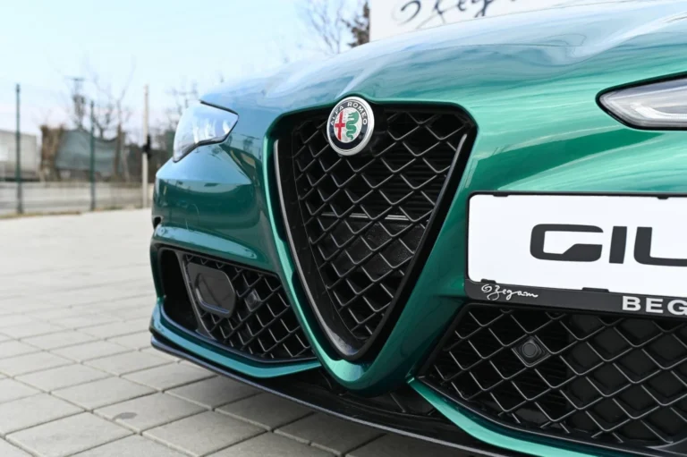 Alfa Romeo Giulia Quadrifoglio 2.9 V6 Bi-Turbo AT | Begam Trnava
