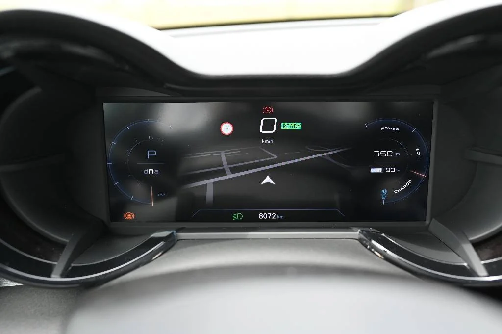 Alfa Romeo Junior Elettrica 54 kWh SPECIALE | Begam Trnava