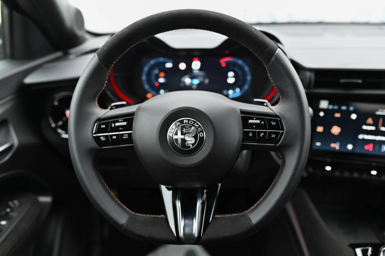 Alfa Romeo Junior Intensa Q4 | Begam Trnava