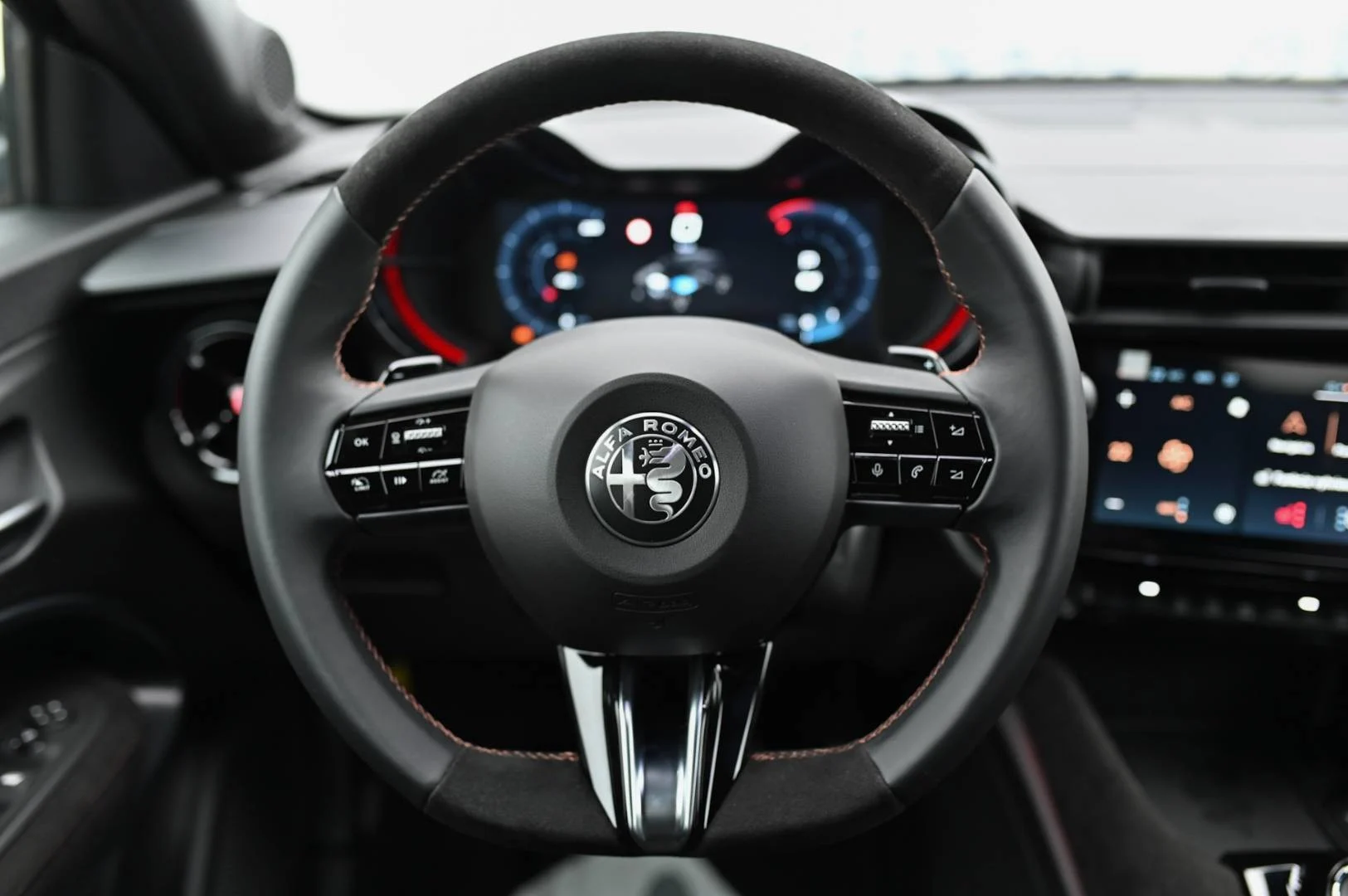 Alfa Romeo Junior Intensa Q4 | Begam Trnava