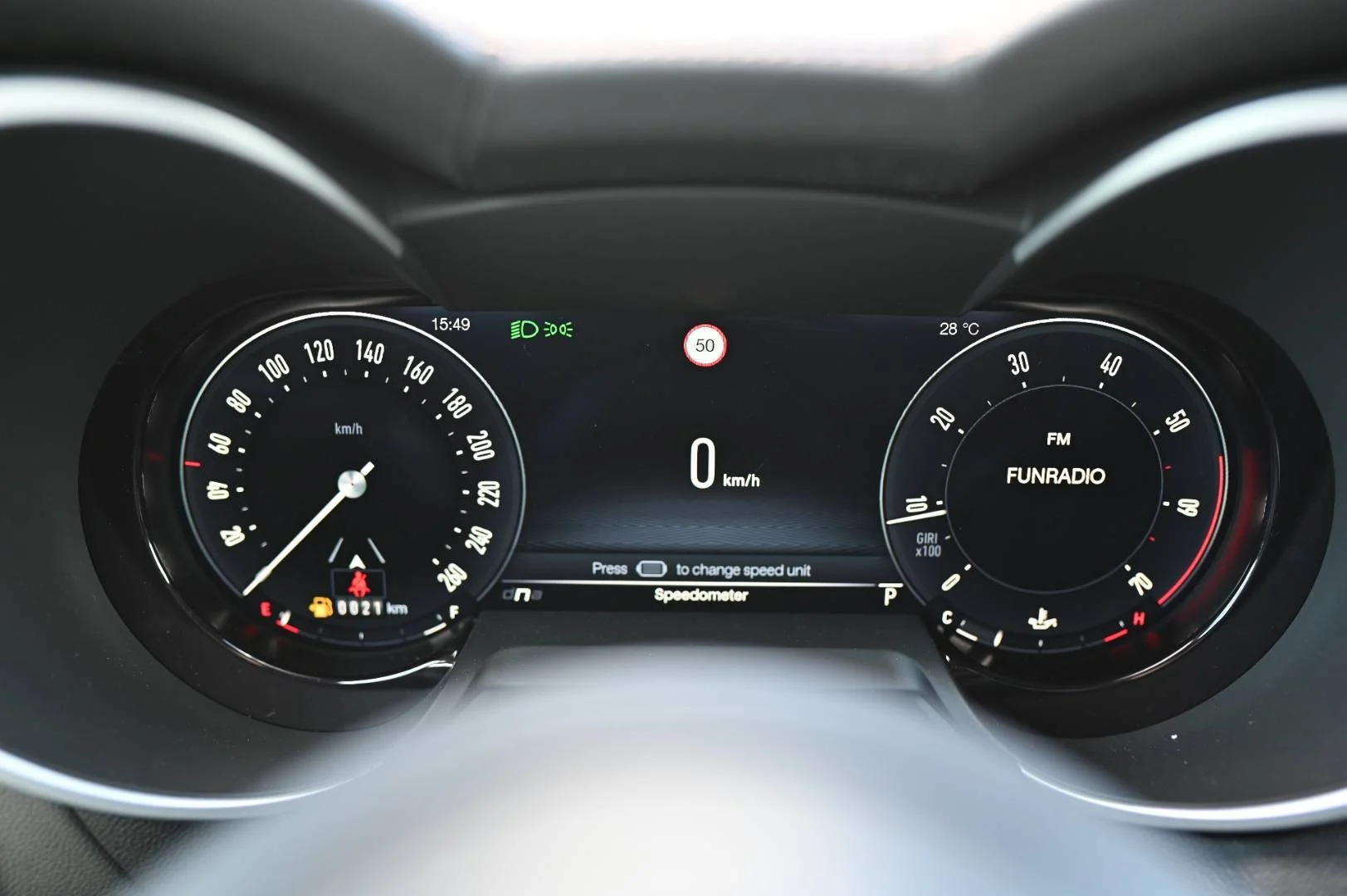 Alfa Romeo Stelvio 2.0 Turbo INTENSA Q4 A/T | Begam Trnava
