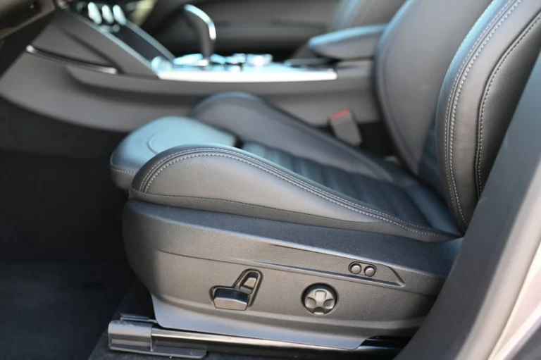 Alfa Romeo Stelvio 2.0 Turbo Veloce Q4 A/T | Begam Trnava