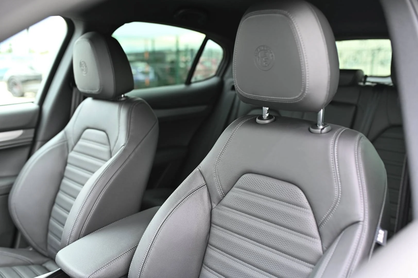Alfa Romeo Stelvio 2.0 Turbo Veloce Q4 A/T | Begam Trnava