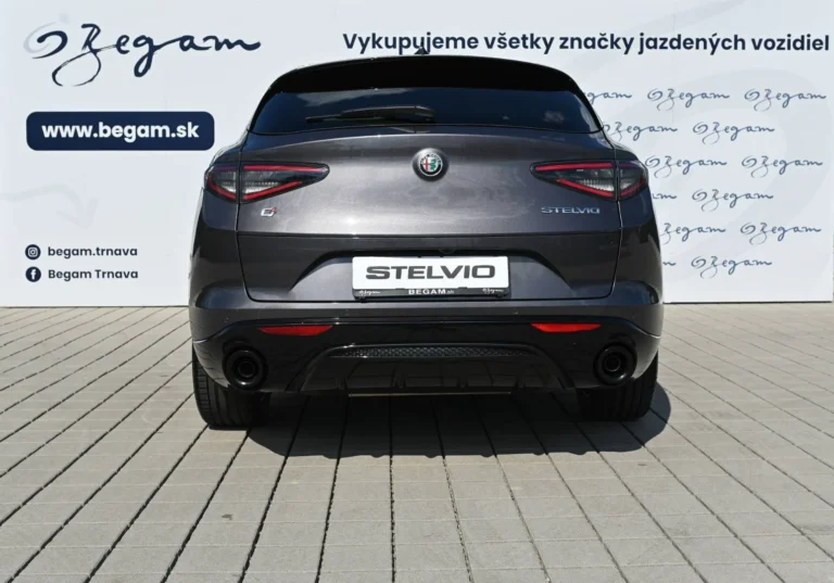 Alfa Romeo Stelvio 2.0 Turbo Veloce Q4 A/T | Begam Trnava
