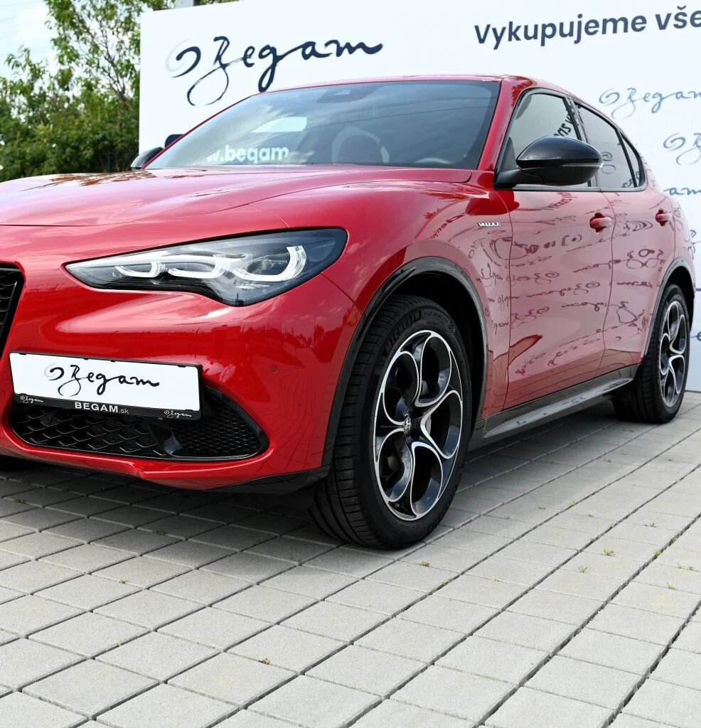 Alfa Romeo Stelvio Q4 VELOCE 2.2 TURBO DIE | Begam Trnava
