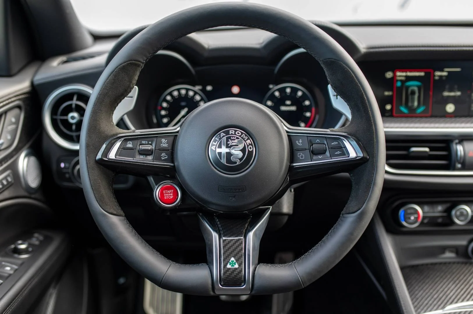Alfa Romeo Stelvio Quadrifoglio 2.9 V6 Bi-Turbo AWD A/T | Begam Trnava