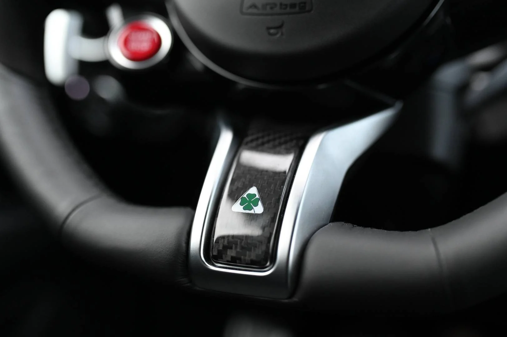 Alfa Romeo Stelvio Quadrifoglio 2.9 V6 Bi-Turbo AWD A/T | Begam Trnava