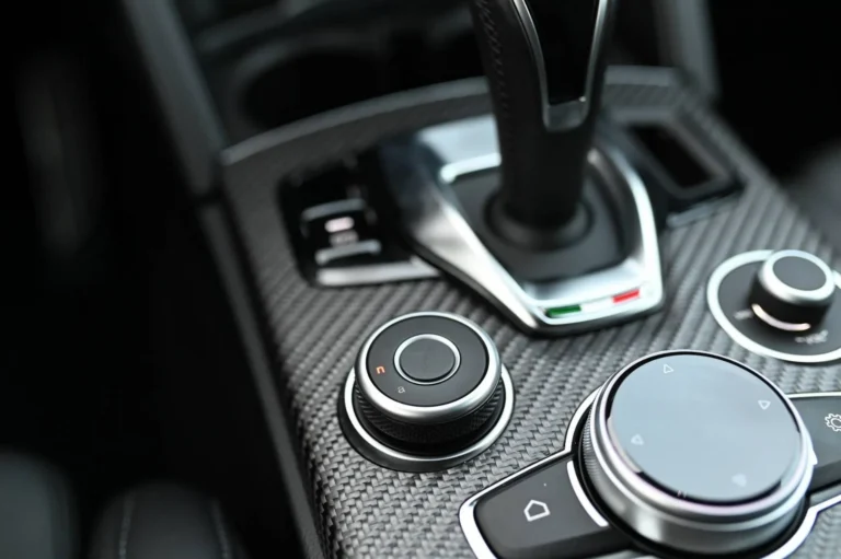 Alfa Romeo Stelvio Quadrifoglio 2.9 V6 Bi-Turbo AWD A/T | Begam Trnava