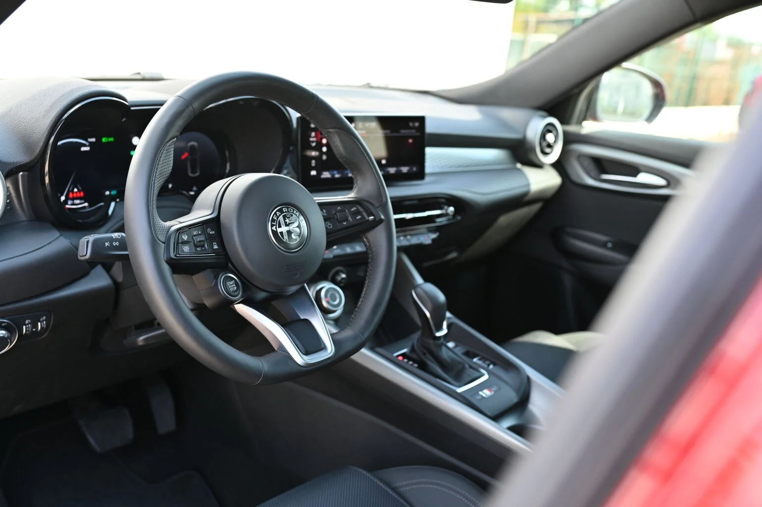 Alfa Romeo Tonale SPRINT 1.5 e-Hybrid 130k | Begam Trnava