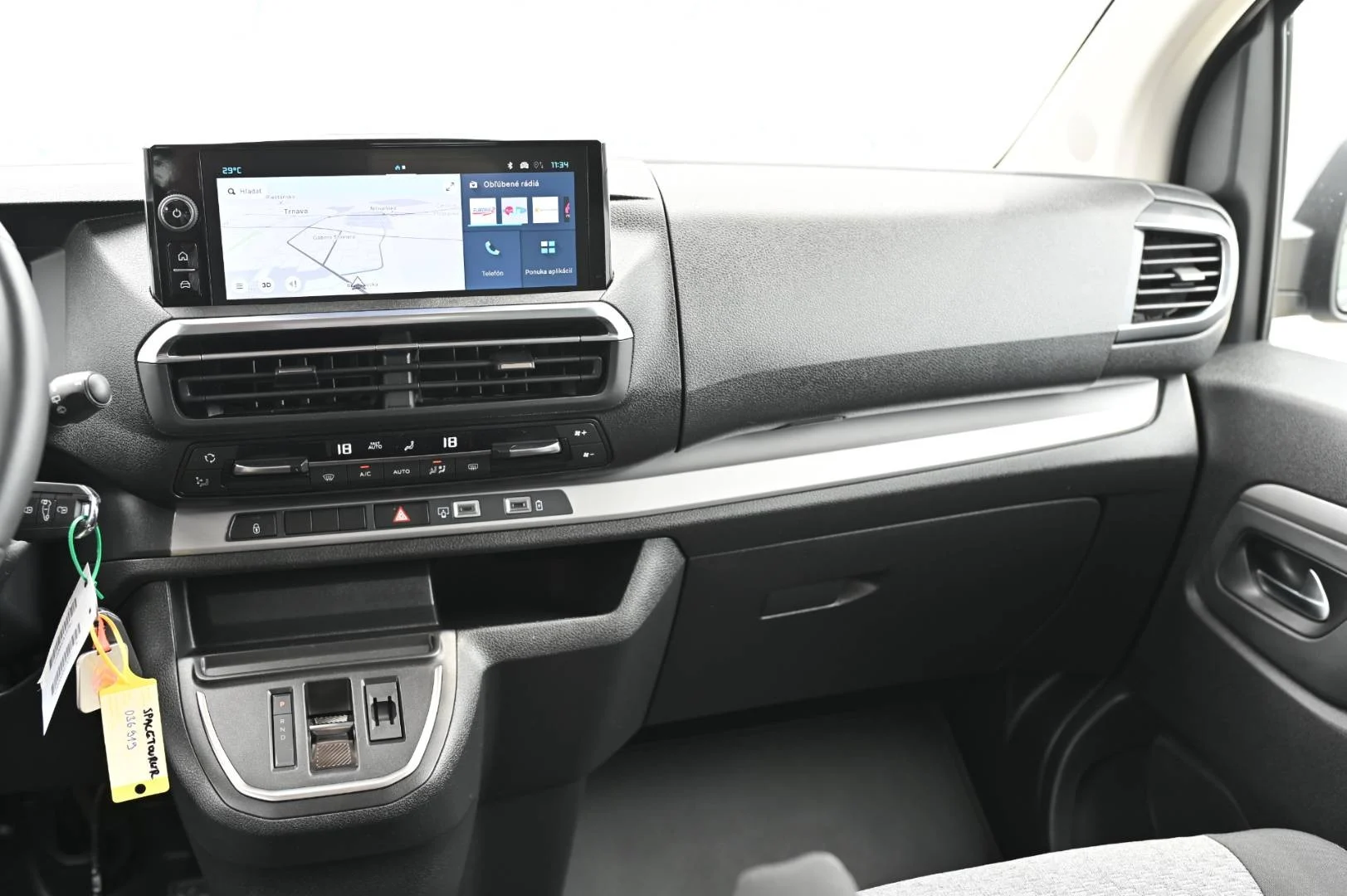 Citroën Spacetourer 2.0 BlueHDi 180 S&S Business L2 A/T | Begam Trnava