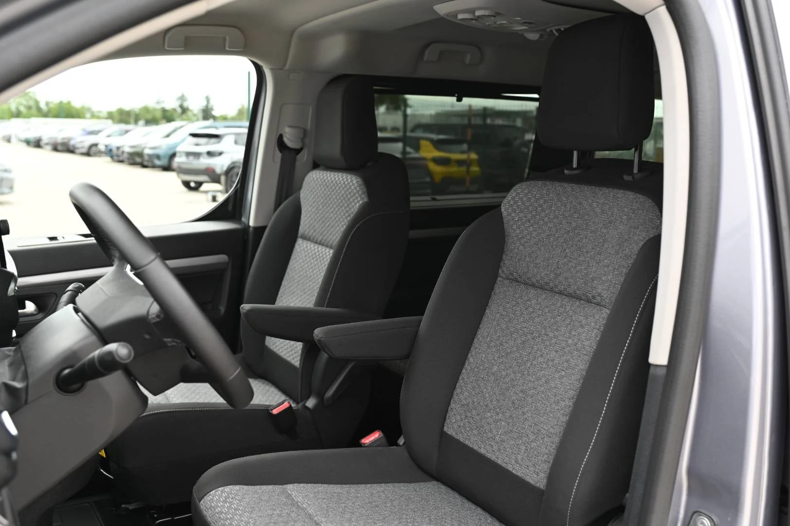 Citroën Spacetourer 2.0 BlueHDi 180 S&S Business L2 A/T | Begam Trnava