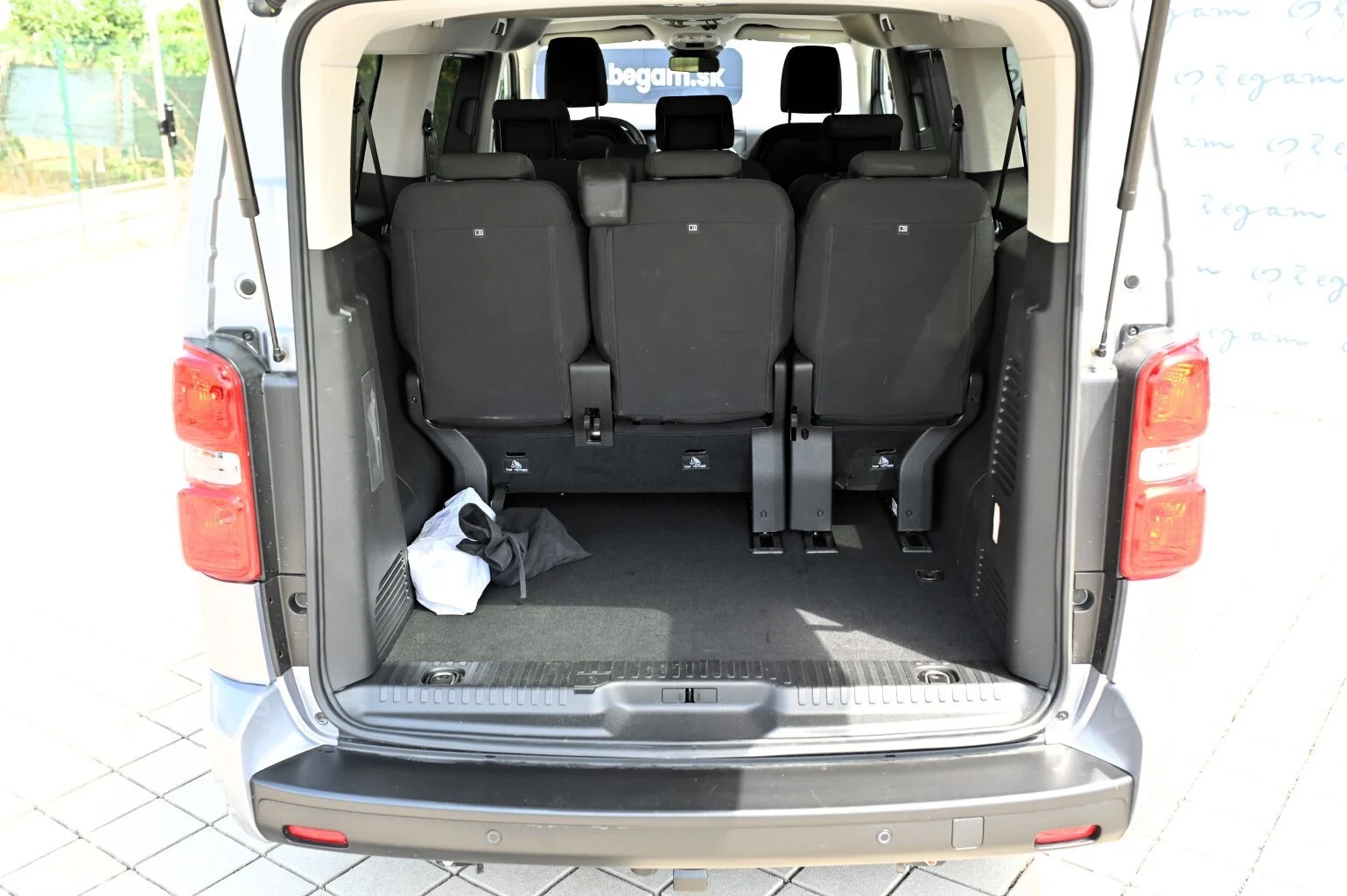 Citroën SpaceTourer L3 Business 180 EAT8 | Begam Trnava