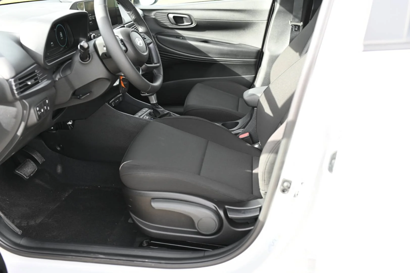 Hyundai i20 1.0 T-GDi Black Edition A/T | Begam Trnava