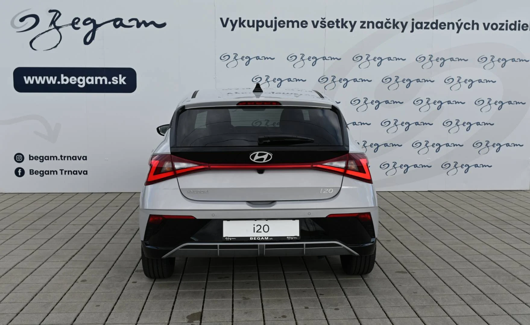 Hyundai i20 1.0 T-GDi Black Edition A/T | Begam Trnava