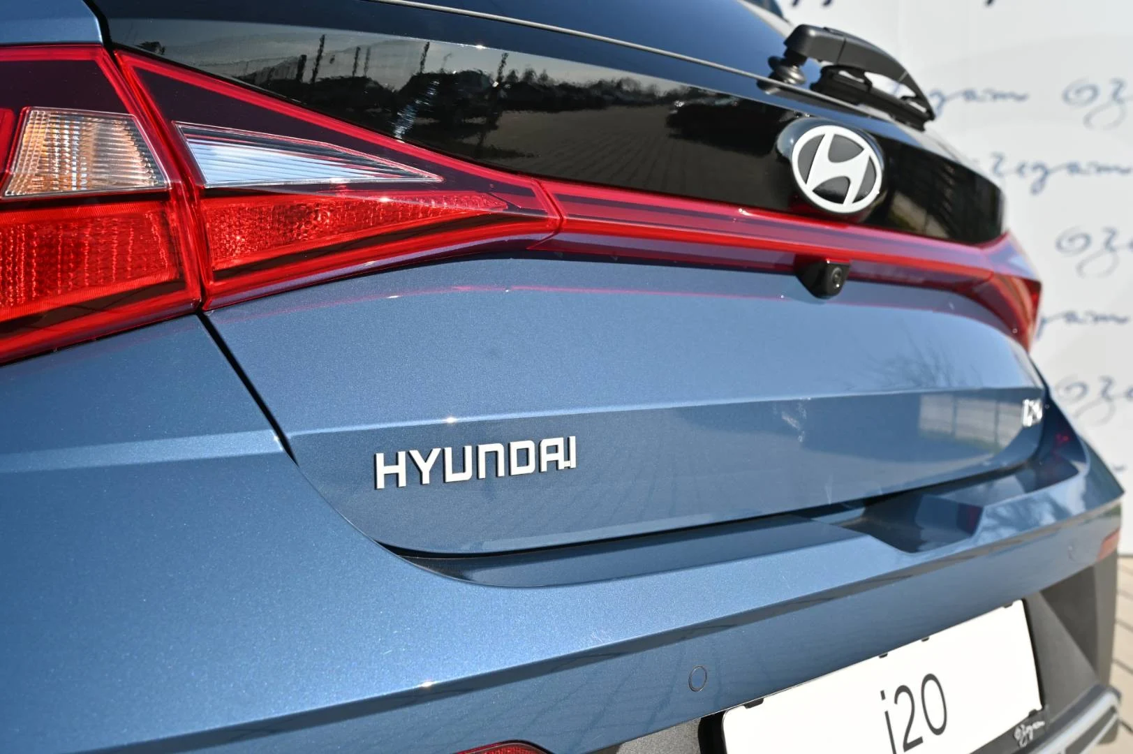 Hyundai i20 1.0 T-GDi Family A/T | Begam Trnava