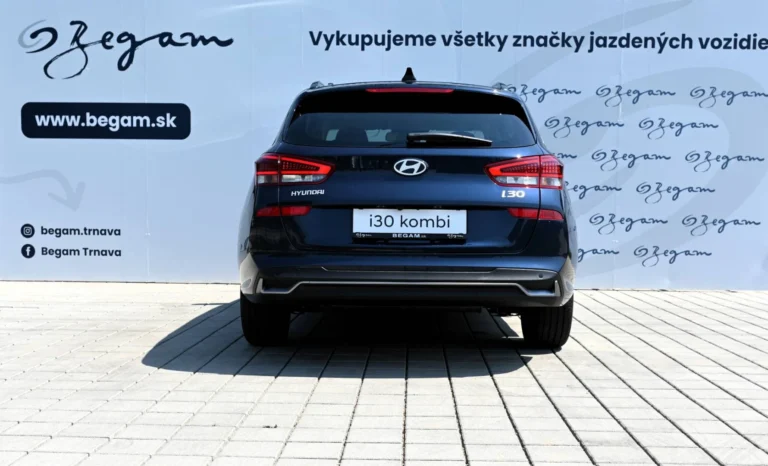 Hyundai i30 CW 1.5T-GDi MHEV, 7DCT, FAMILY, MY25, 103kW | Begam Trnava