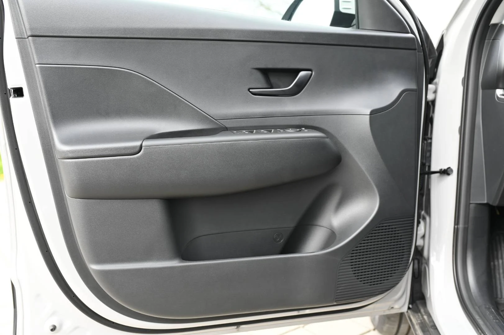 Hyundai Kona 1,0T-GDi Comfort MY25 | Begam Trnava