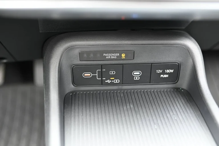 Hyundai Kona 1,0T-GDi Comfort MY25 | Begam Trnava