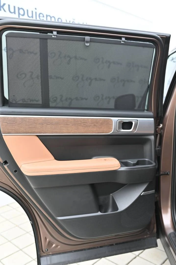 Hyundai Santa Fe CALLIGRAPHY 5S 4X4 1,6T-GDi HEV MY2026 | Begam Trnava