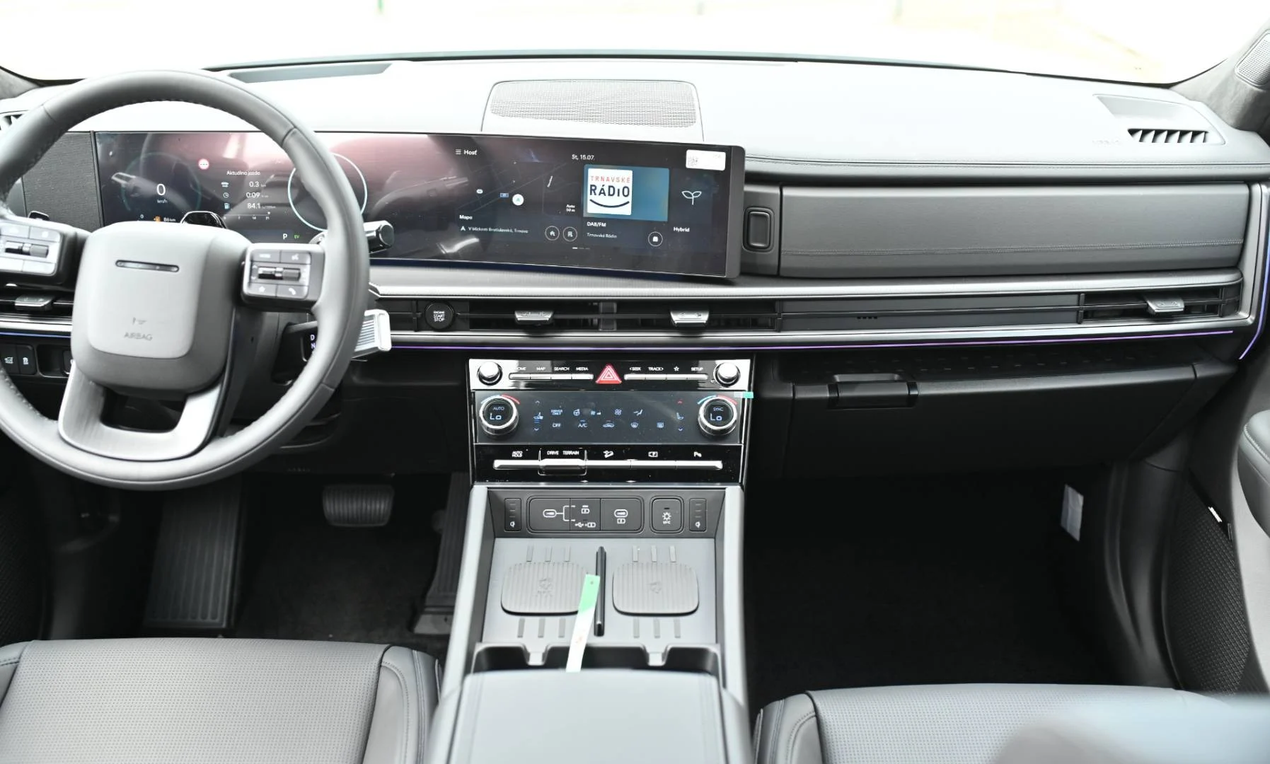 Hyundai Santa Fe CALLIGRAPHY 5S 4X4 1,6T-GDi HEV MY2026 | Begam Trnava