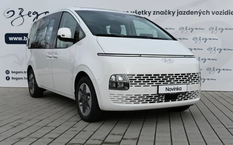Hyundai Staria 1,6T-GDi HEV Premium 9S 4x2 6AT | Begam Trnava