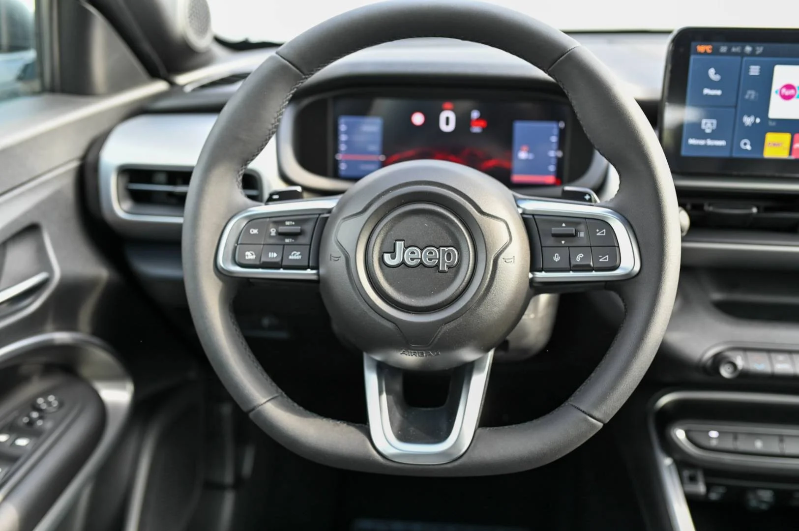 Jeep Avenger 1.2 T e-Hybrid 6DCT UPLAND 4xe | Begam Trnava