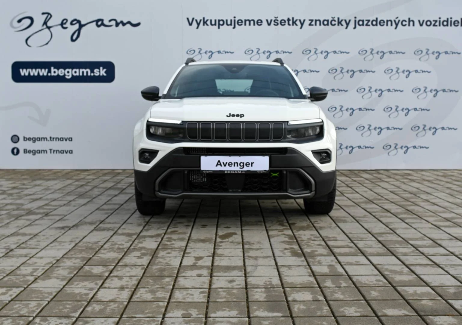 Jeep Avenger 1.2 T e-Hybrid 6DCT UPLAND 4xe | Begam Trnava