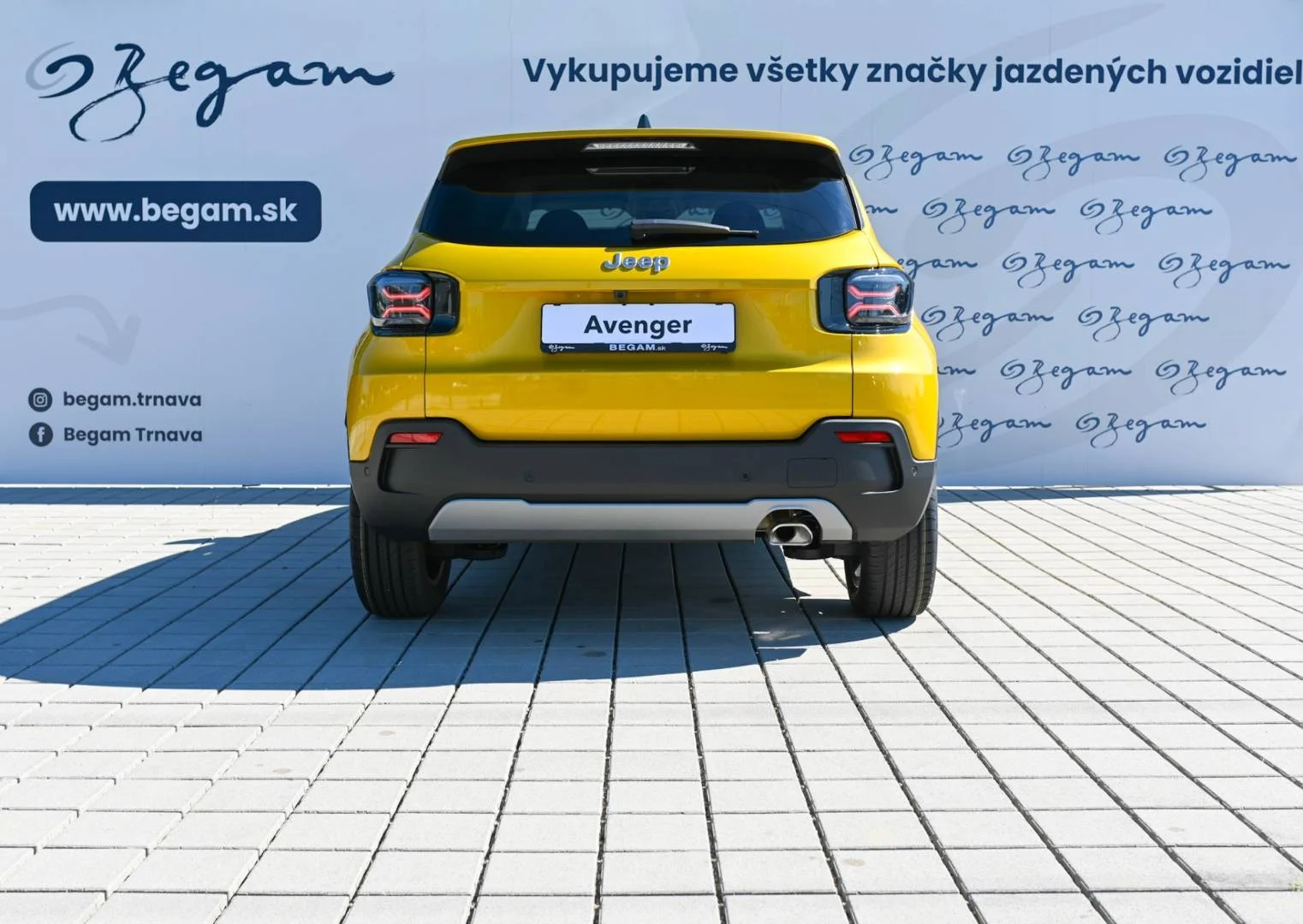 Jeep Avenger 1.2 T e-Hybrid Summit A/T | Begam Trnava