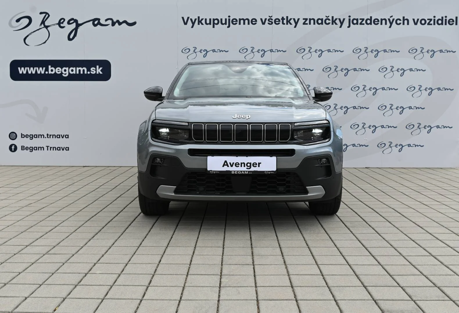Jeep Avenger Elektro 54 kWh SUMMIT | Begam Trnava