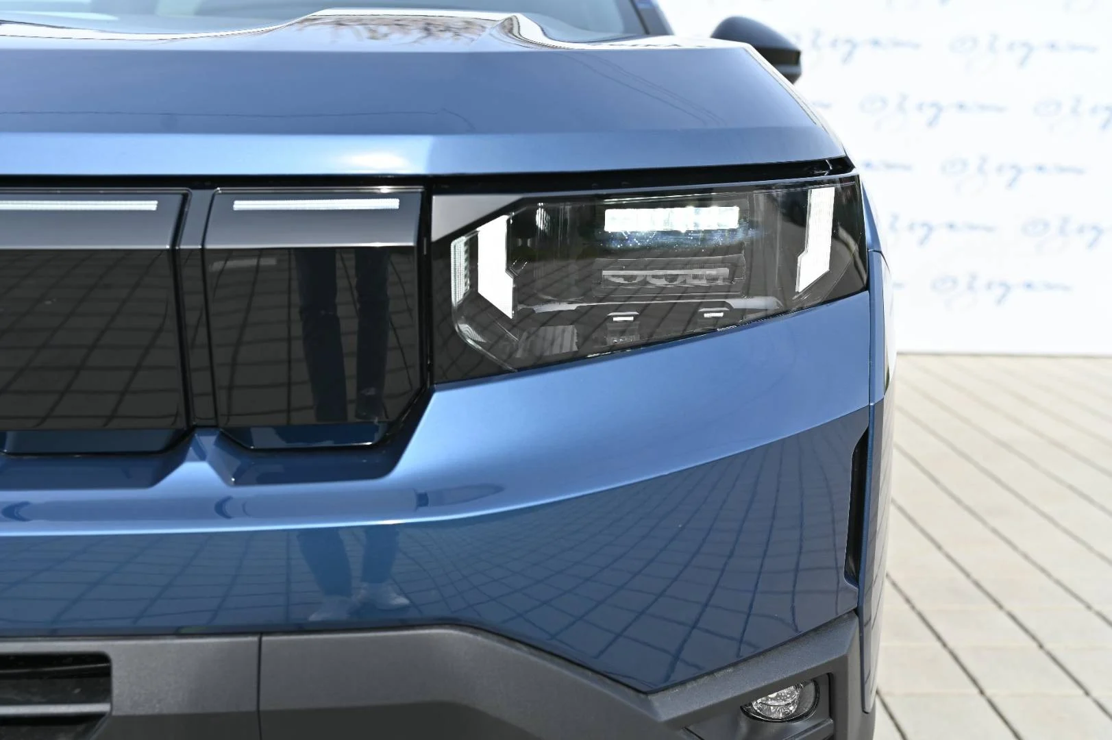 Jeep Compass 1.2T e-Hybrid FIRST EDITION 145K 6-EDCT | Begam Trnava