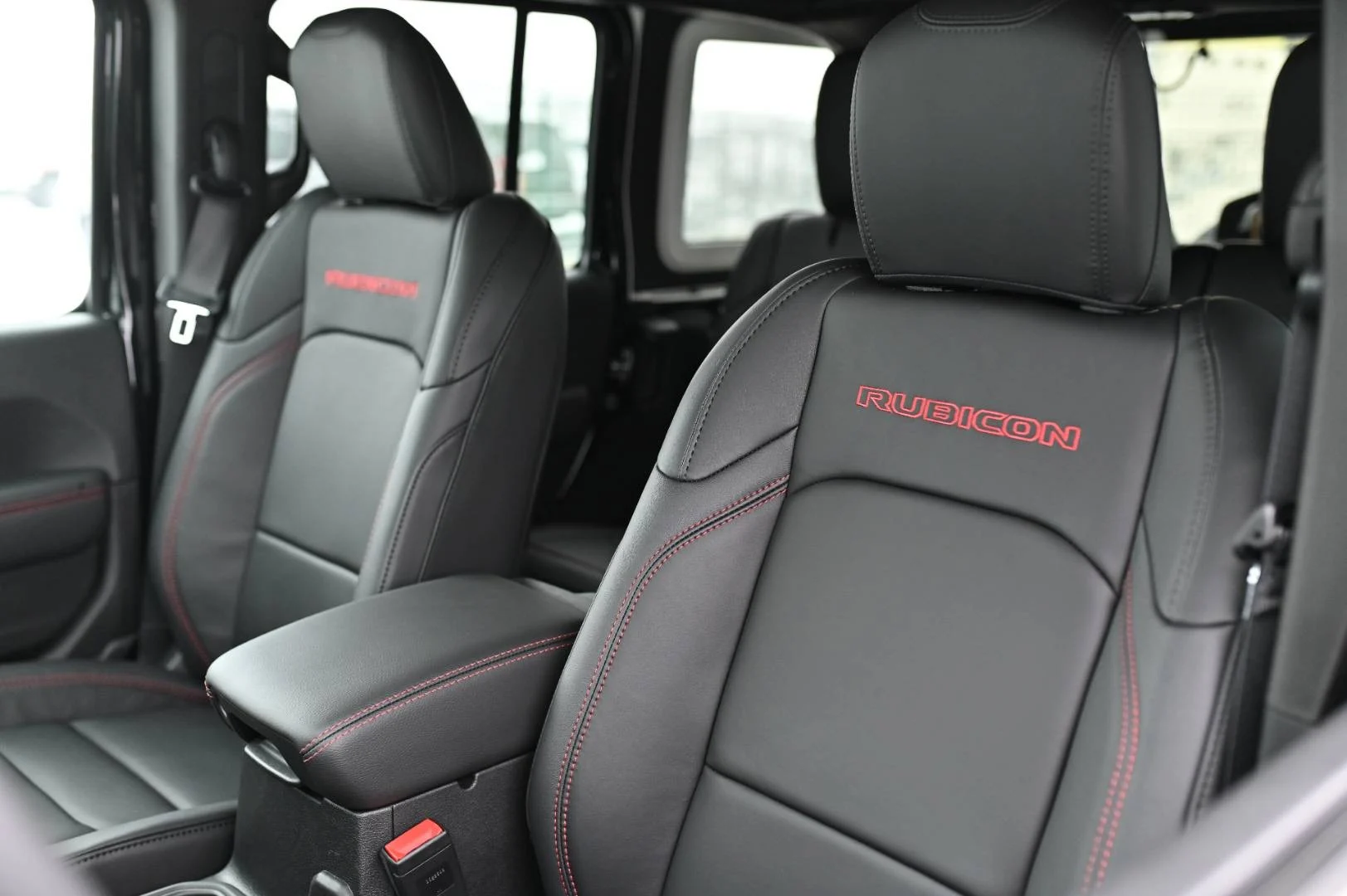 Jeep Wrangler RUBICON 2.0 TURBO 272k 8AT 4WD | Begam Trnava