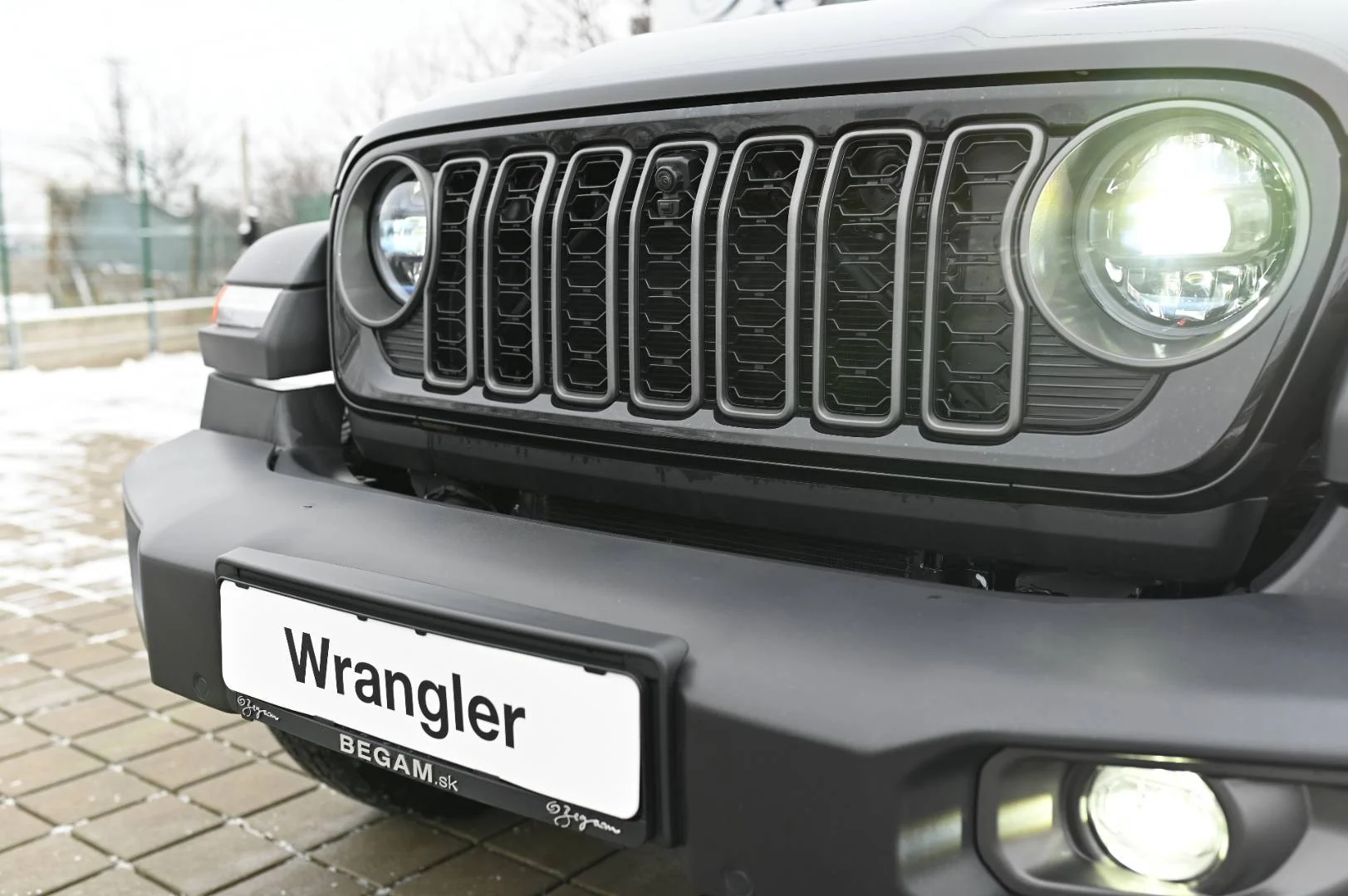 Jeep Wrangler RUBICON 2.0 TURBO 272k 8AT 4WD | Begam Trnava
