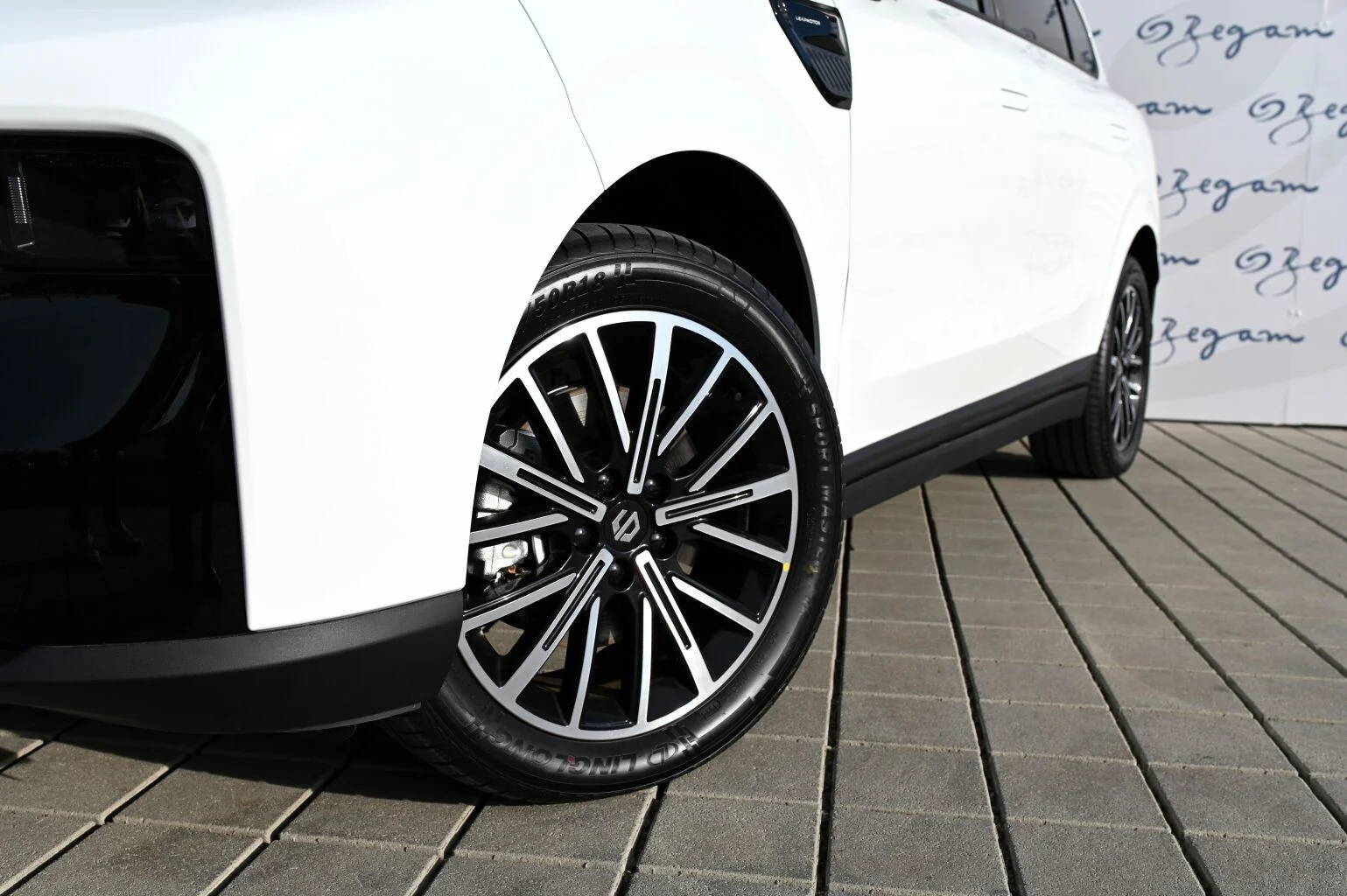 Leapmotor B10 Design Max 217k 67,1 kWh | Begam Trnava