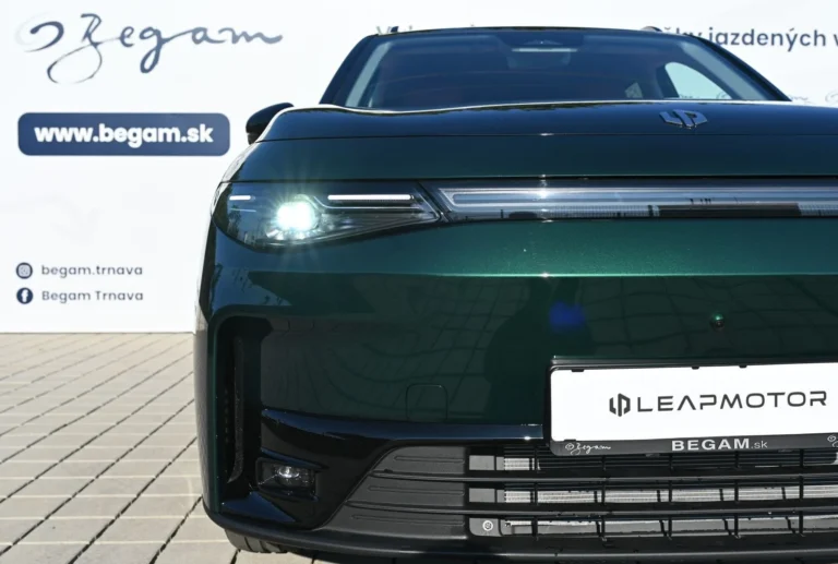 Leapmotor C10 Design REEV 215k 28,4 kWh | Begam Trnava